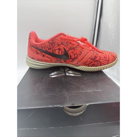 Size 10 - Nike Kobe Mentality Red main image 4